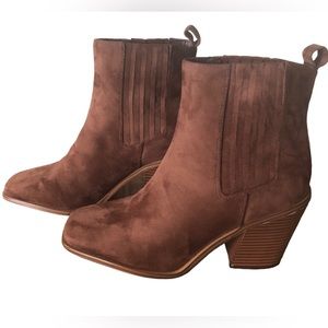 🆕 Faux Suede Chelsea Leather Booties